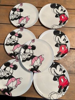 Disney Zak! Designs Mickey and Minnie Mouse Melamine Plates x7
